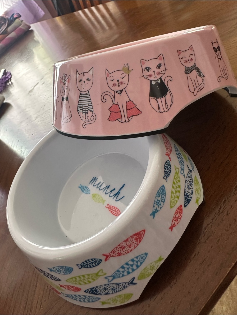 Cat & Fish Ceramic Pet Bowl Set - Pink and White